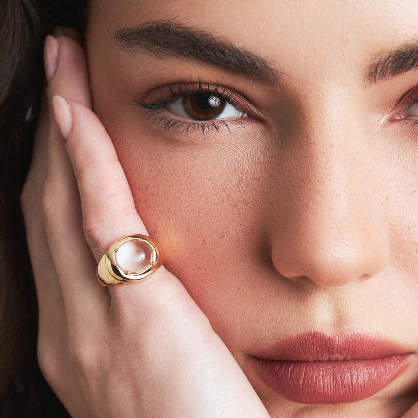 Anel Luz Orgânica em Cristal Branco