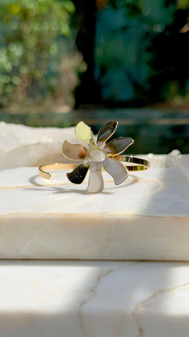 Bracelete Flor Pétalas