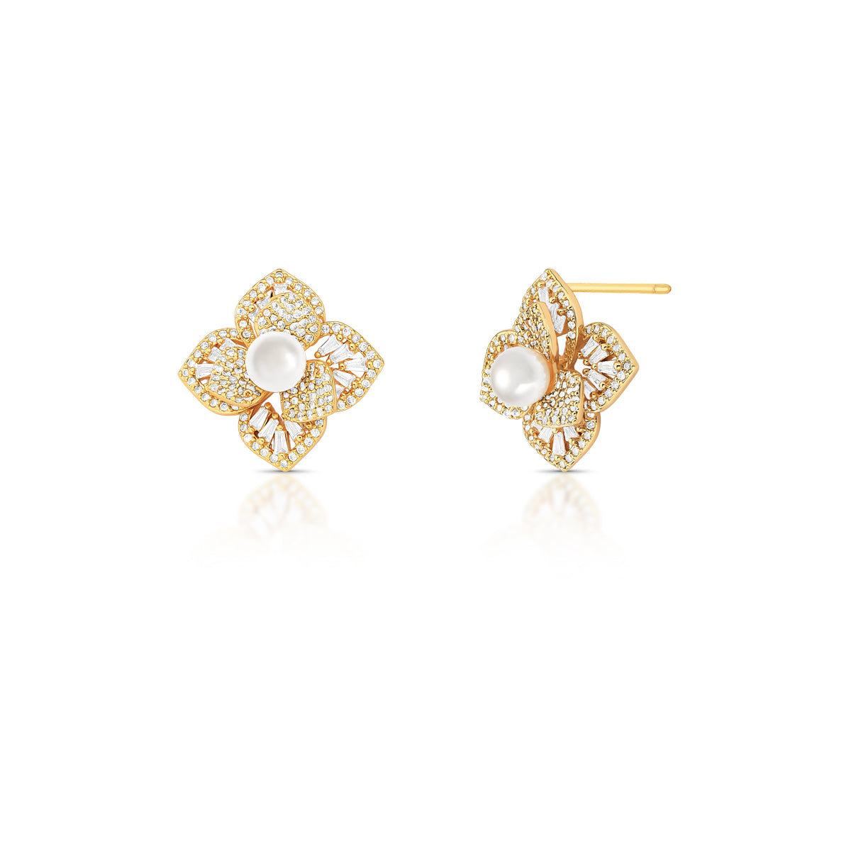 Brinco Flor com Pérola, Zircônias e Cristais – Banho Ouro 18k