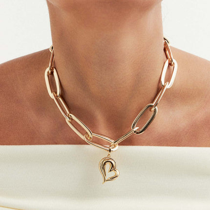 Pingente Coração  com Fecho Dourado