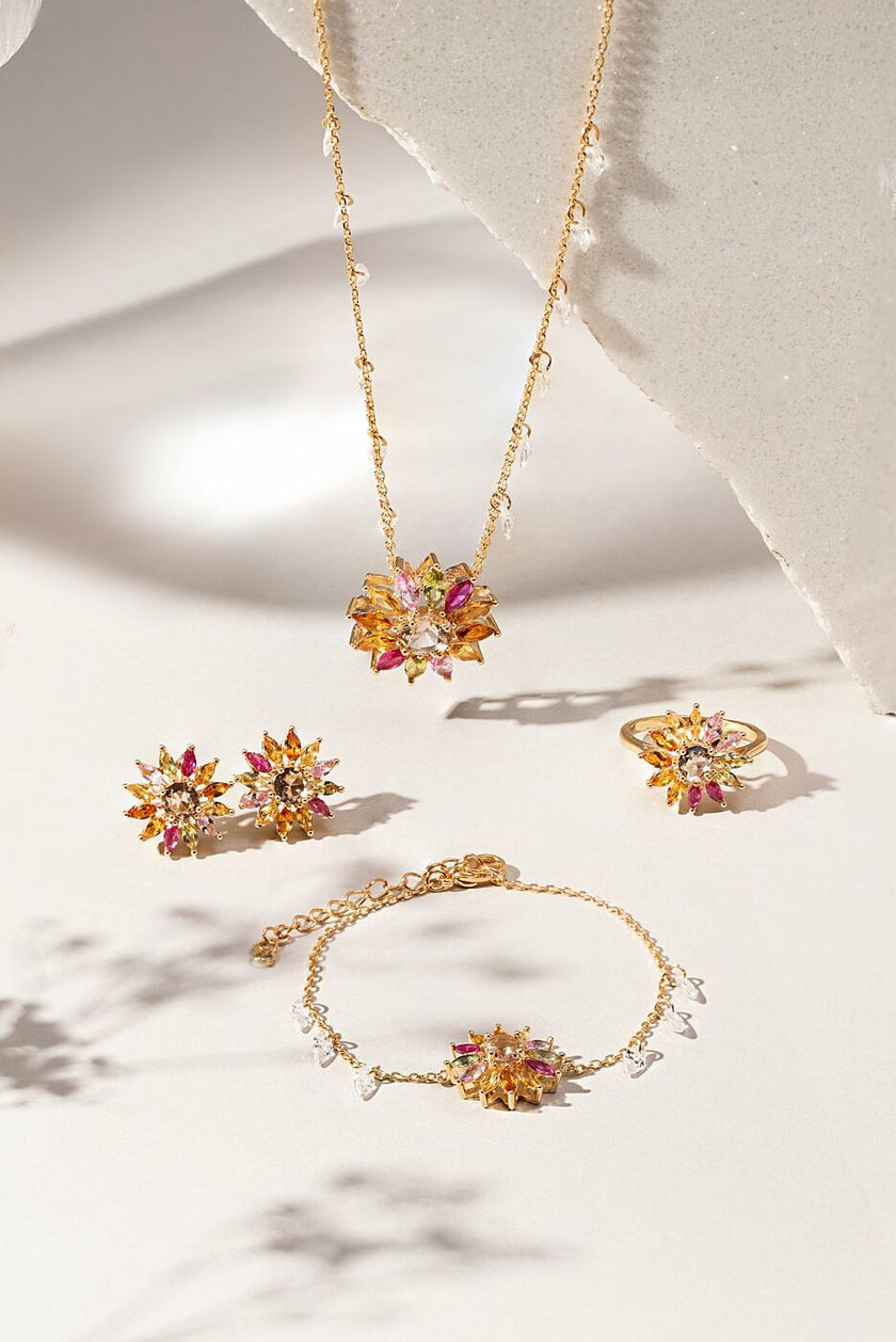 Brinco Flor de Cristais