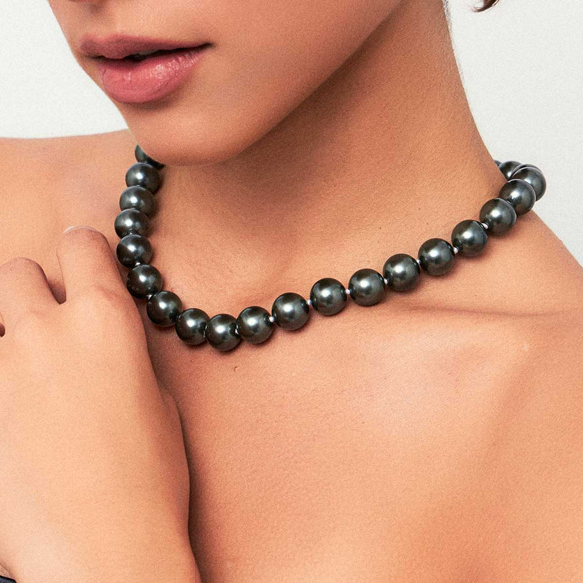Colar Pérolas Shell Grafite • Fecho Bola em Ródio — 45 cm