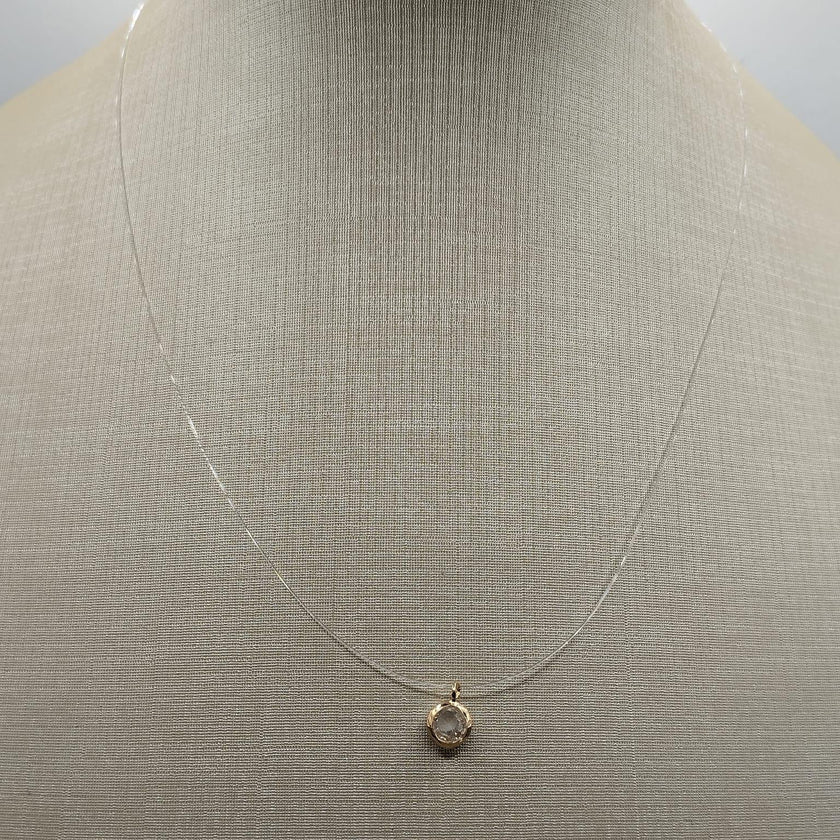 Colar Ponto de Luz em Fio de Nylon – Banho Ouro 18k