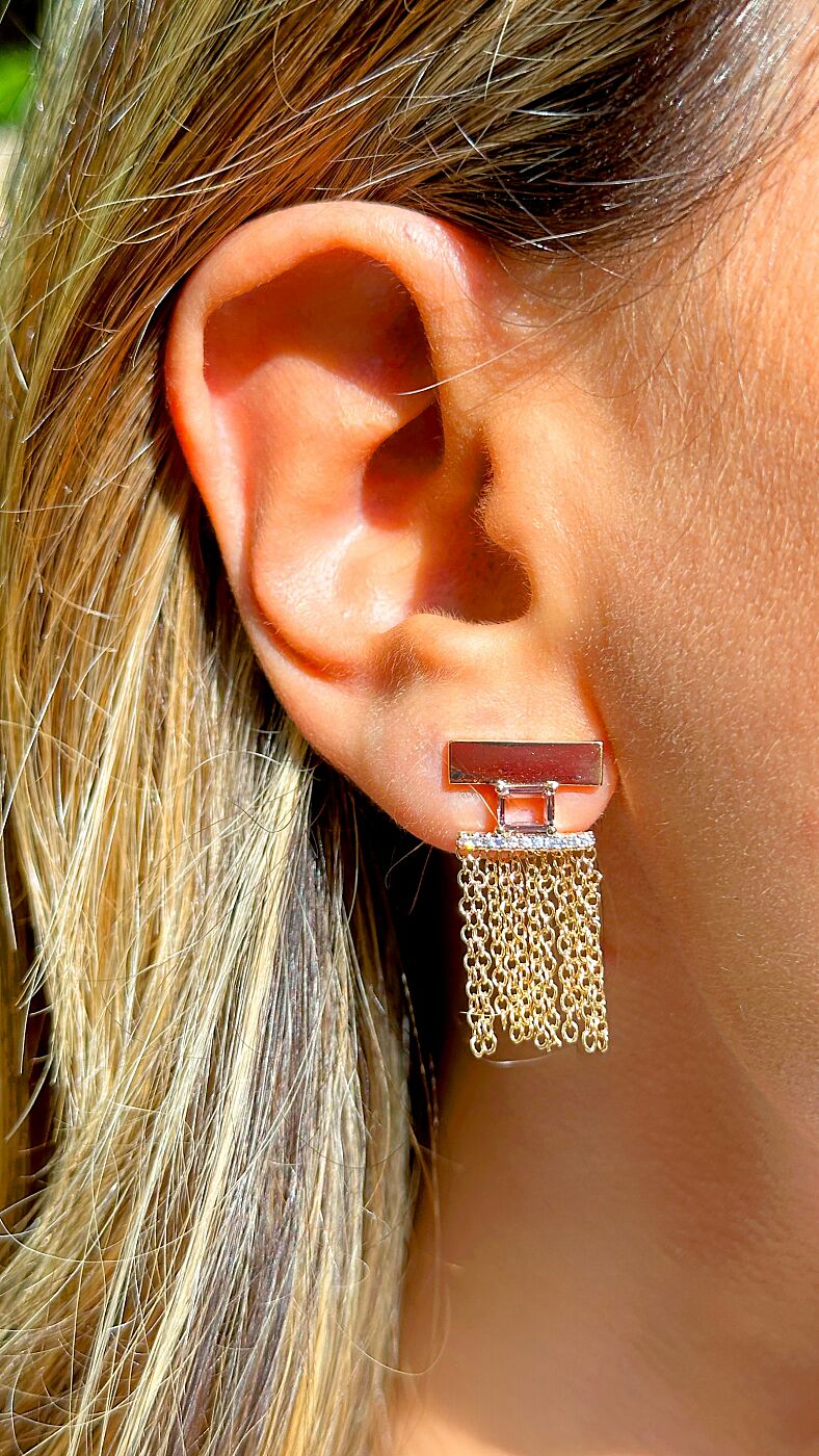 Brinco Franja Rodolita Light