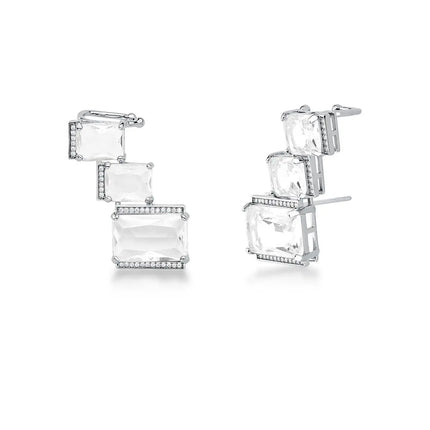 Ear Cuff ICE Cristal com cristais retangulares transparentes e banho em ródio branco da coleção ICE VN Collettiva.
