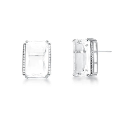 Brinco ICE Cristal em ródio branco com cristal retangular transparente lapidado e laterais cravejadas com zircônias da coleção ICE VN Collettiva.
