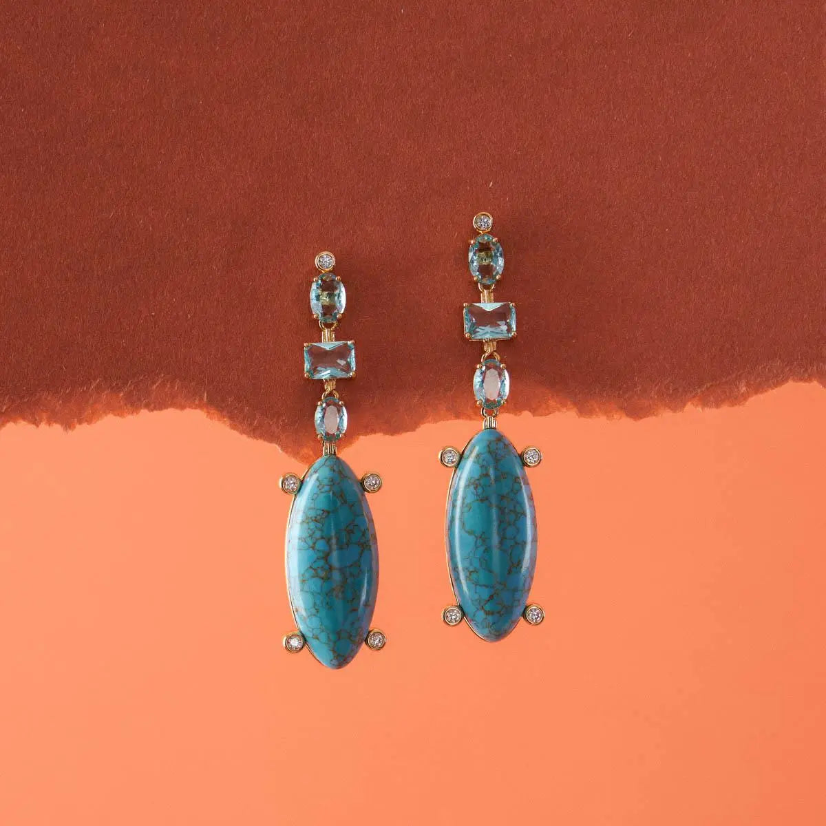 Brinco Longo Azul com Cristais – Rota das Águas