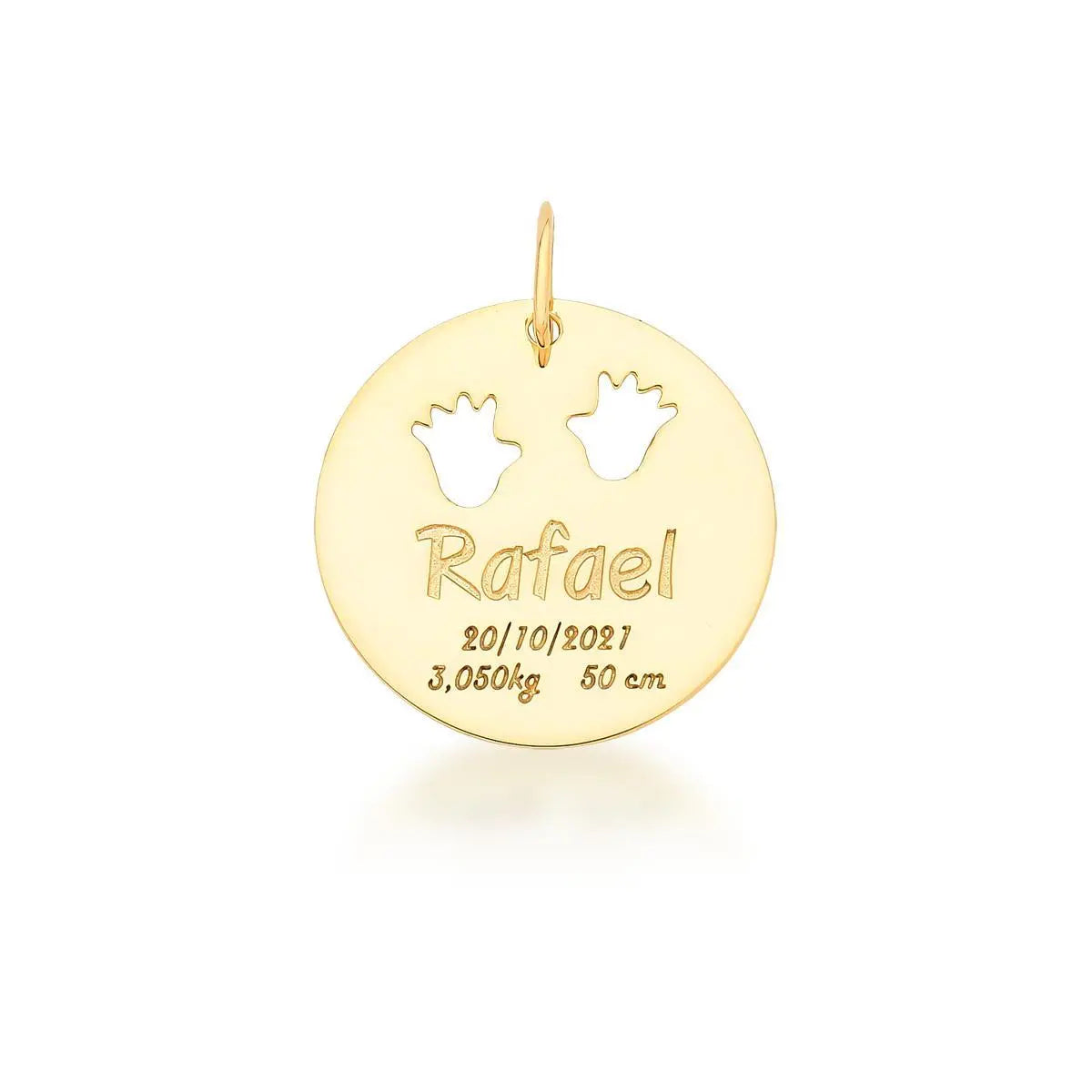 Pingente nascimento com mãozinha personalizado com nome em banho ouro 18k, com gravação de nome, data, peso e tamanho do bebê.